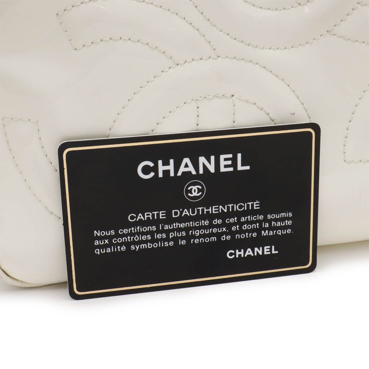 Chanel Chanel Chanel Triple Coco Mark Enamel Handbag Leather Handbag in Good Condition Size ONE SIZE - 9 Thumbnail