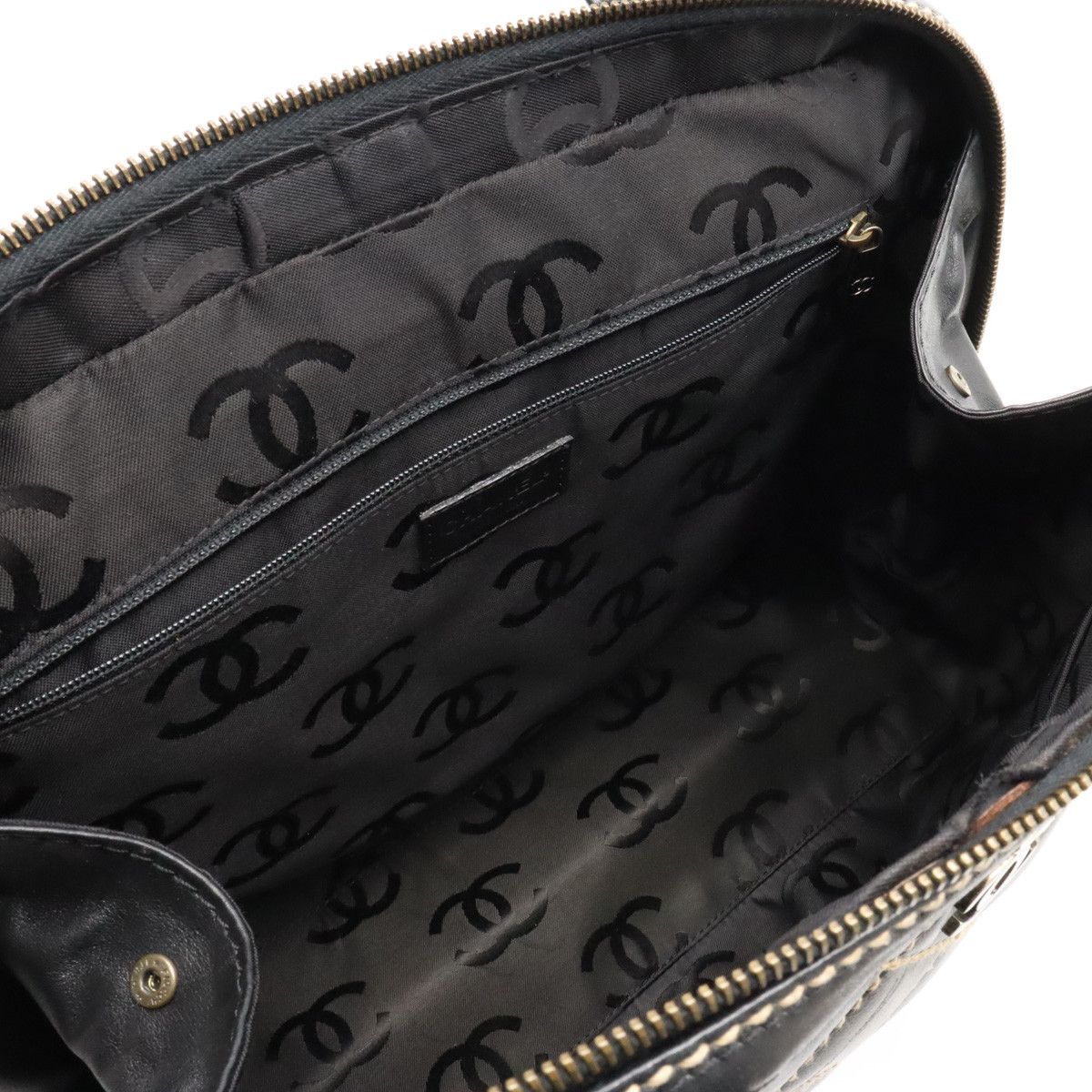 Chanel Chanel Chanel Wild Stitch Leather Tote Bag A14693 Leather Tote Bag A14693 in Very Good Condition Size ONE SIZE - 5 Thumbnail