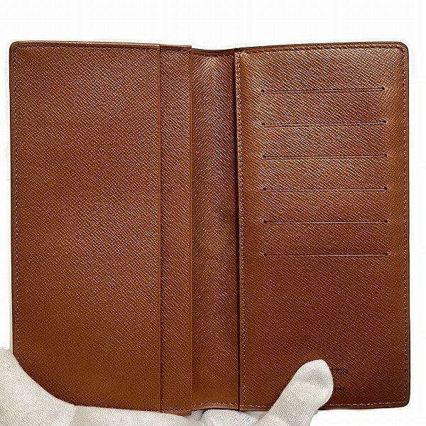 Louis Vuitton Louis Vuitton Louis Vuitton Monogram Long Wallet M60825 Canvas Long Wallet M60825 in Great Condition Size ONE SIZE - 2 Thumbnail
