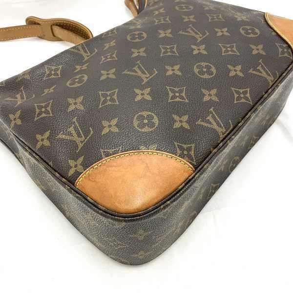 Louis Vuitton Louis Vuitton Louis Vuitton Monogram Boulogne 30 Shoulder Bag M51265 Canvas Shoulder Bag M51265 Size ONE SIZE - 4 Thumbnail