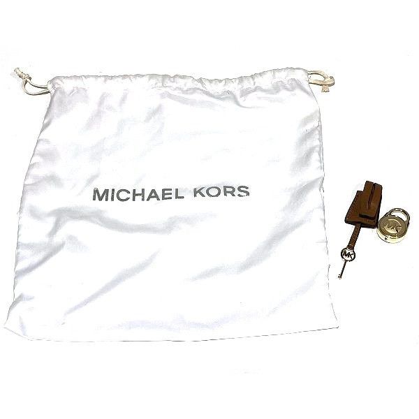 Michael Kors Michael Kors Michael Kors Leather Shoulder Bag 30F4GHXM2L Leather Shoulder Bag 30F4GHXM2L in Great Condition Size ONE SIZE - 7 Thumbnail