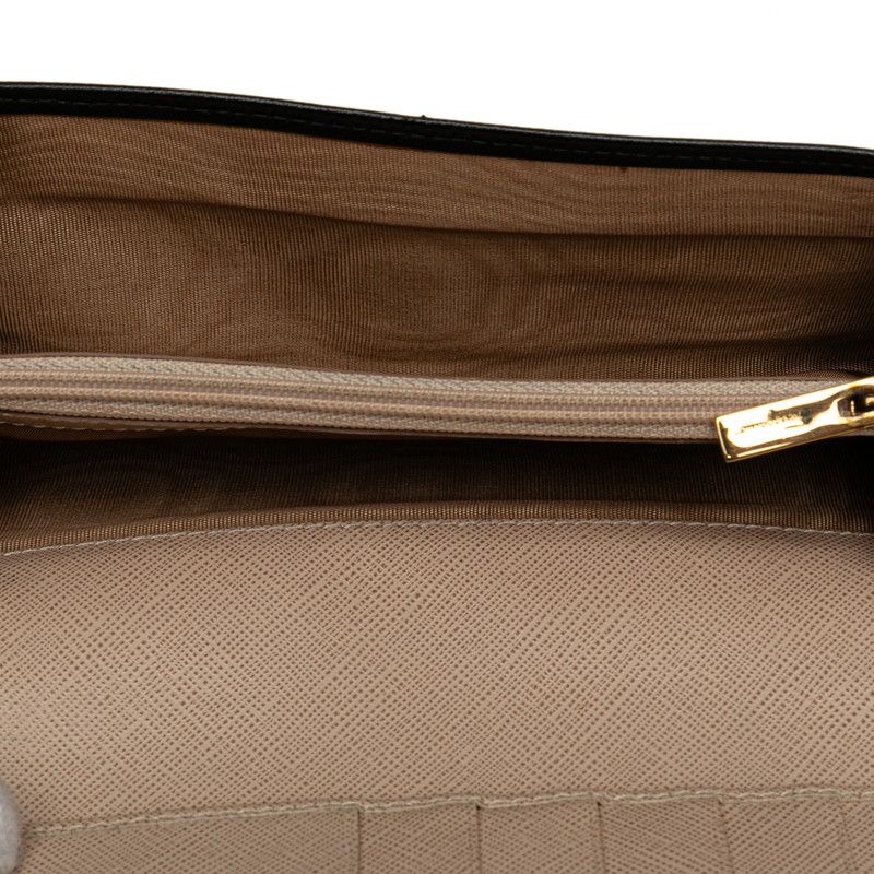 Salvatore Ferragamo Salvatore Ferragamo Salvatore Ferragamo Vara Leather Long Wallet Leather Long Wallet in Very Good Condition Size ONE SIZE - 8 Thumbnail