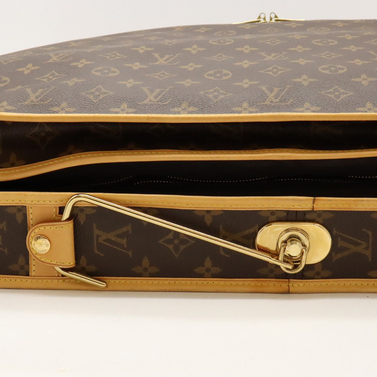 Louis Vuitton Louis Vuitton Louis Vuitton Monogram Portable Cabin Garment Case M23420 Canvas Travel Bag M23420 in Very Good Condition Size ONE SIZE - 9 Thumbnail