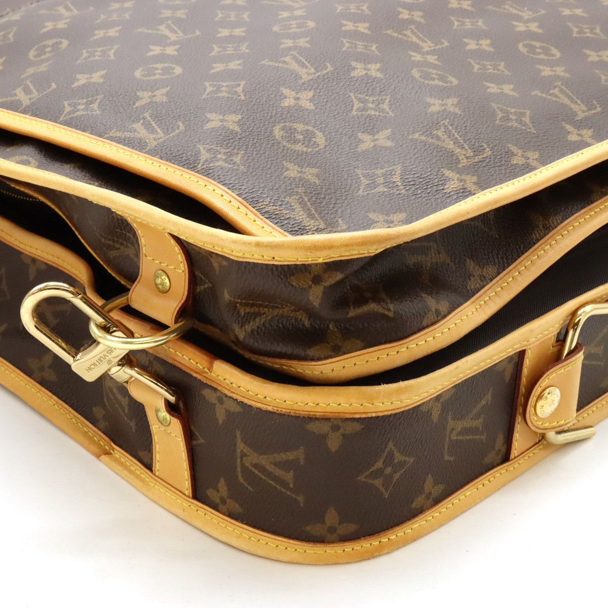 Louis Vuitton Louis Vuitton Louis Vuitton Monogram Portable Cabin Garment Case M23420 Canvas Travel Bag M23420 in Very Good Condition Size ONE SIZE - 3 Thumbnail
