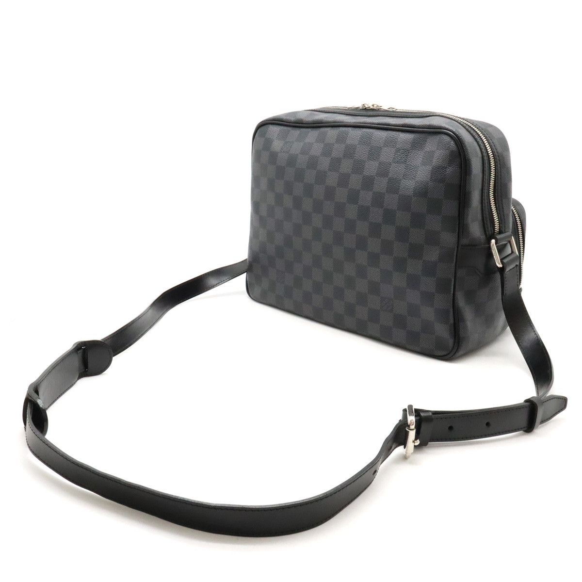 Louis Vuitton Louis Vuitton Louis Vuitton Damier Graphite Io Shoulder Messenger Bag N45252 Canvas Crossbody Bag N45252 in Very Good Condition Size ONE SIZE - 2 Thumbnail