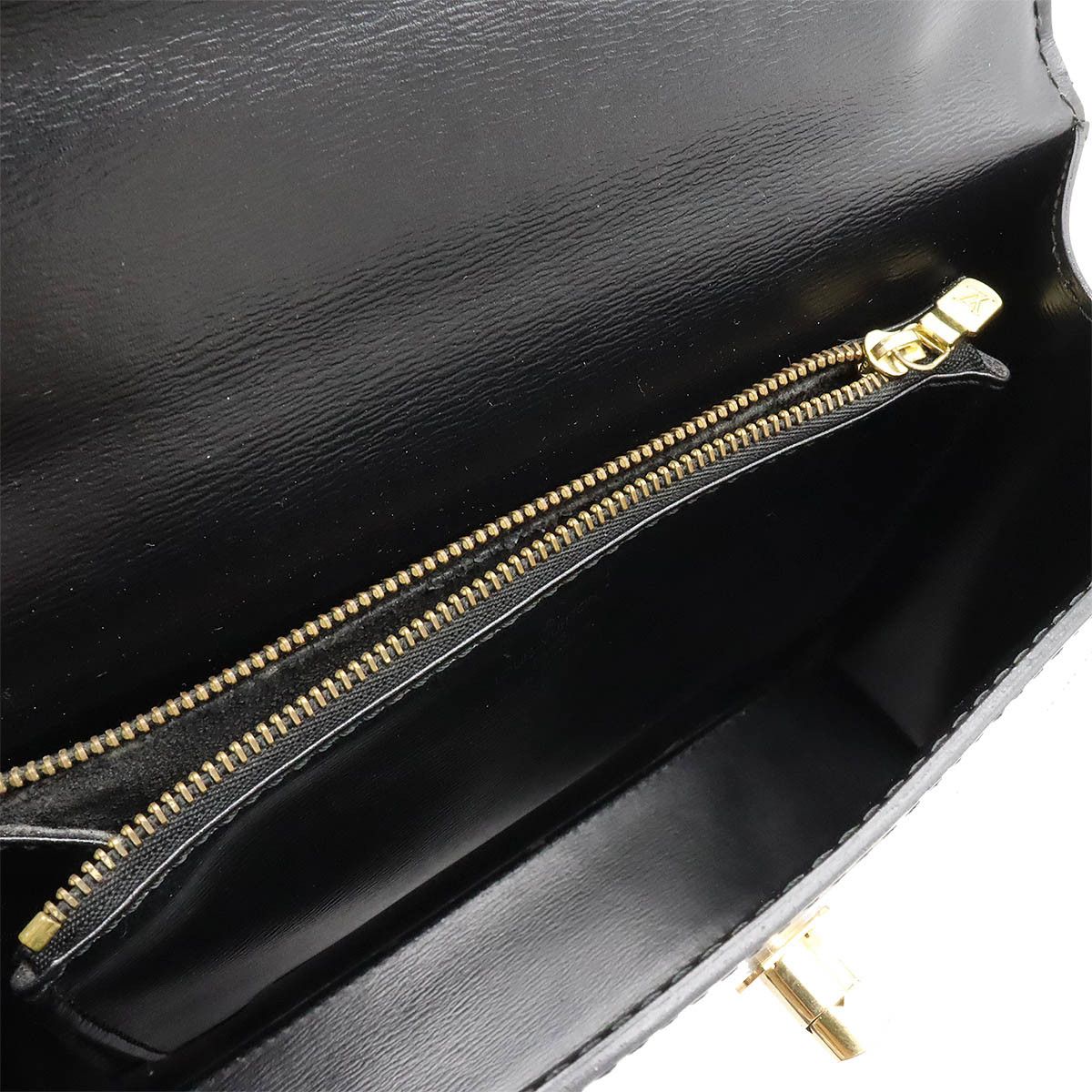 Louis Vuitton Louis Vuitton Louis Vuitton Epi Leather Marzelve Handbag M52372 Leather Handbag M52372 in Great Condition Size ONE SIZE - 5 Thumbnail