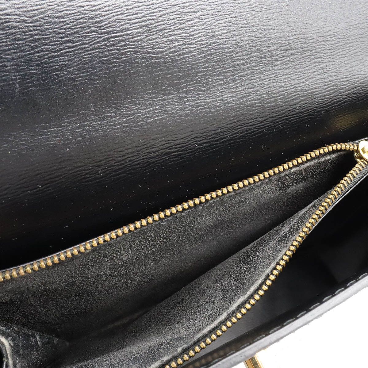 Louis Vuitton Louis Vuitton Louis Vuitton Epi Leather Marzelve Handbag M52372 Leather Handbag M52372 in Great Condition Size ONE SIZE - 6 Thumbnail