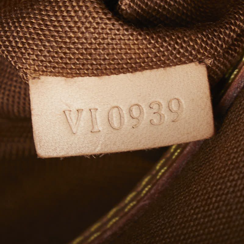 Louis Vuitton Louis Vuitton Louis Vuitton Monogram Alma PM Handbag M51130 Brown PVC Leather Canvas Handbag M51130 in Very Good Condition Size ONE SIZE - 8 Thumbnail