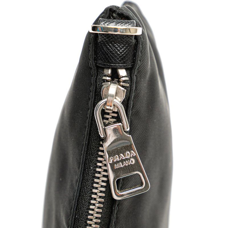 Prada Prada Prada Nylon Triangle Logo Plate Pouch Canvas Vanity Bag in Very Good Condition Size ONE SIZE - 5 Thumbnail