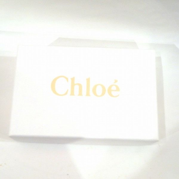Chloe Chloe Chloe Leather Alphabet Tri-fold Wallet Leather Short Wallet in Good Condition Size ONE SIZE - 6 Thumbnail
