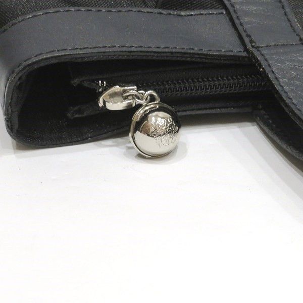 Other Other Daks Nylon Black Handbag for Women Canvas Handbag in Good Condition Size ONE SIZE - 4 Thumbnail