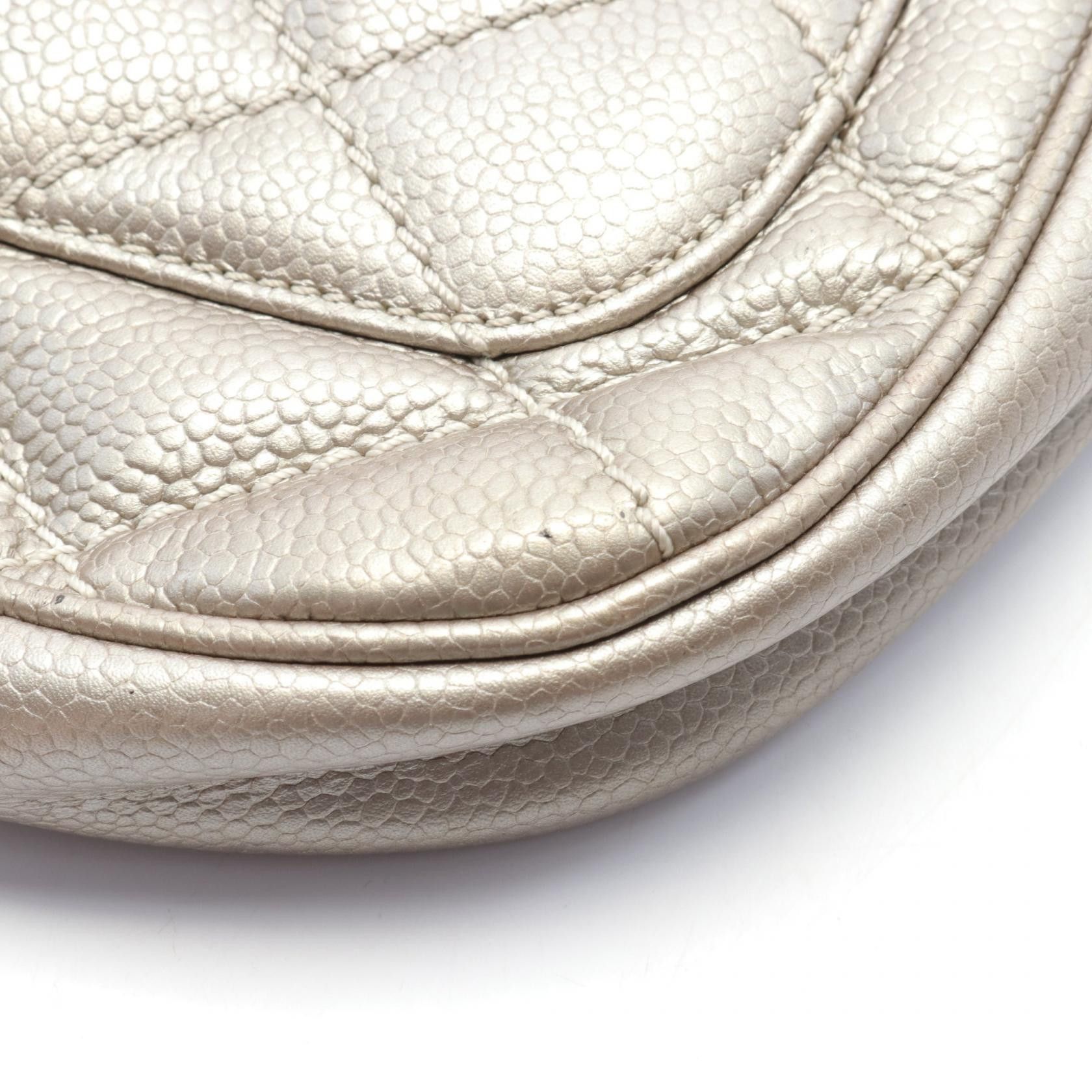Chanel Chanel Quilted Caviar Tassel Shoulder Bag Leather Shoulder Bag in Very Good Condition Size ONE SIZE - 7 Thumbnail