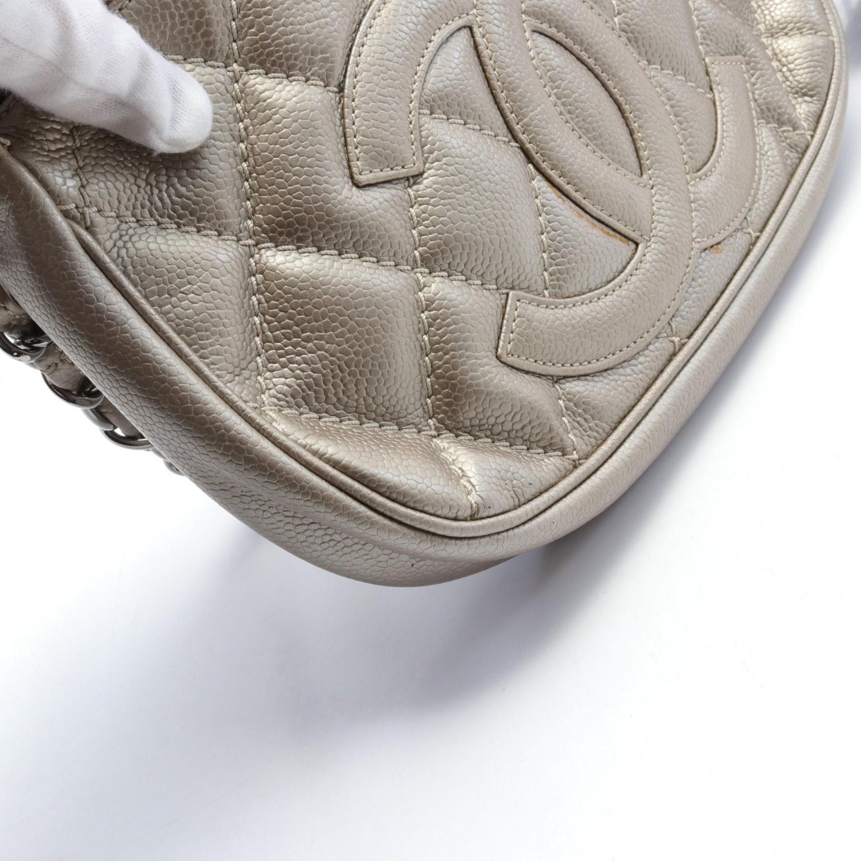 Chanel Chanel Quilted Caviar Tassel Shoulder Bag Leather Shoulder Bag in Very Good Condition Size ONE SIZE - 5 Thumbnail