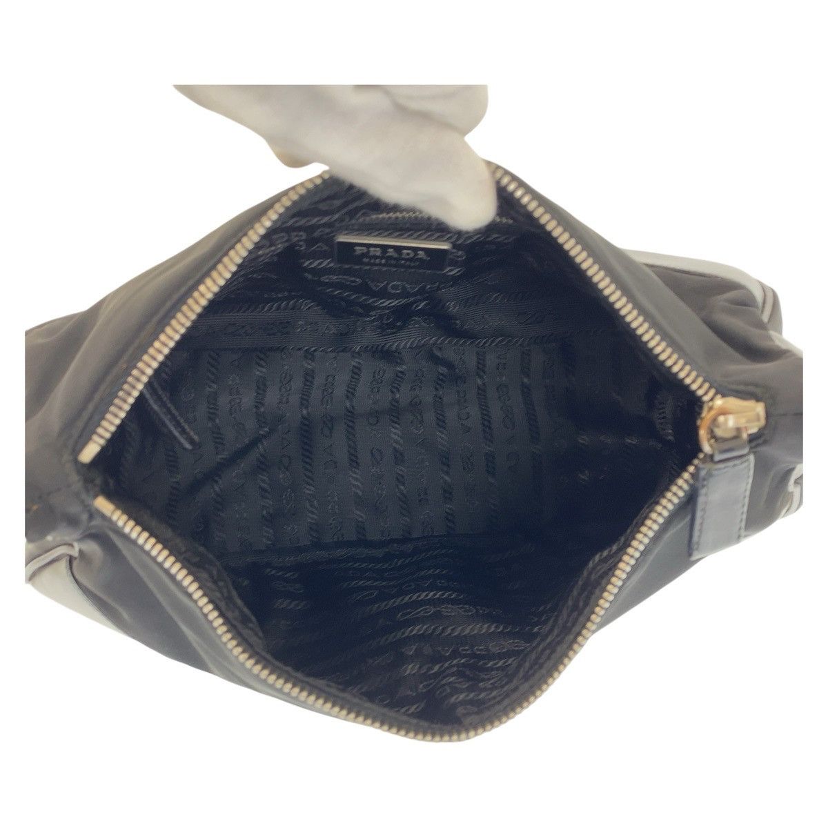 Prada Prada Prada Nylon Tessuto Triangle Logo Plate Shoulder Bag Canvas Crossbody Bag 407812 in Very Good Condition Size ONE SIZE - 3 Thumbnail