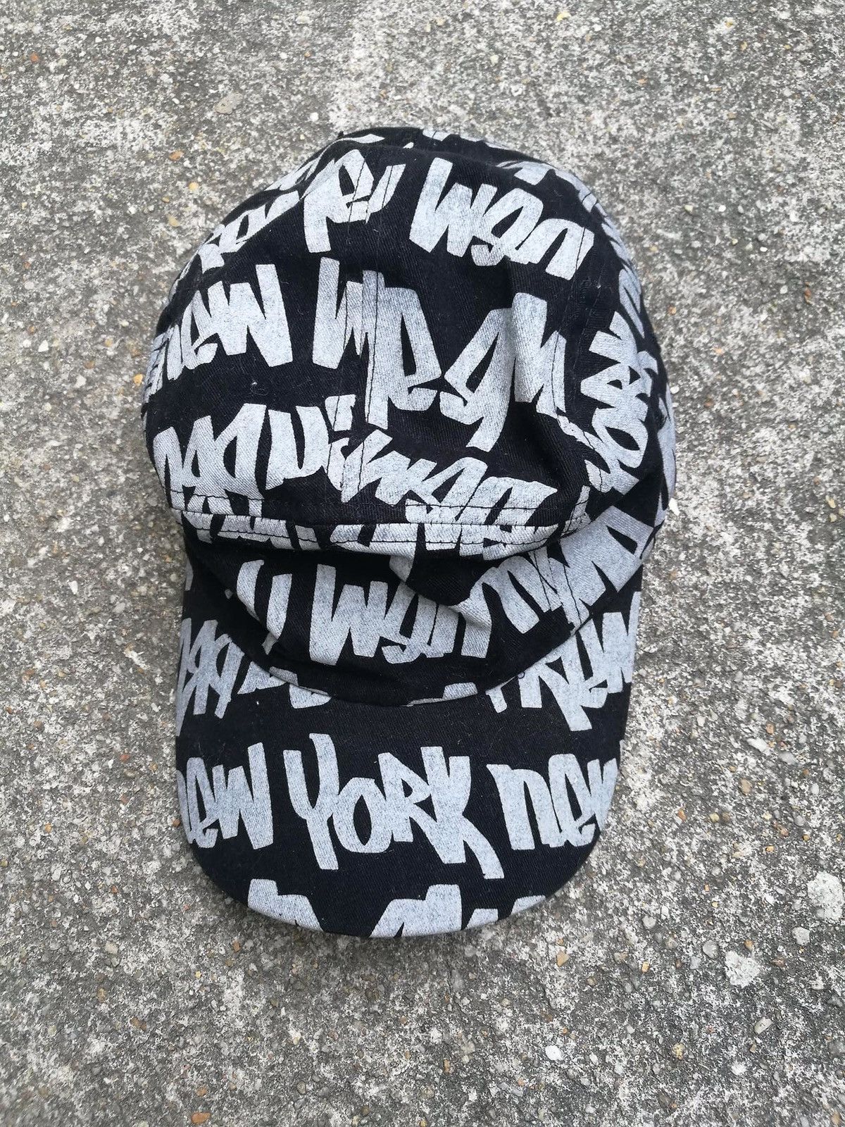 【 supreme 】GRAFFITI CAMP CAP  2001 USA Supreme Vintage Supreme Graffiti 5 Panel Camp Cap 2001 OG
