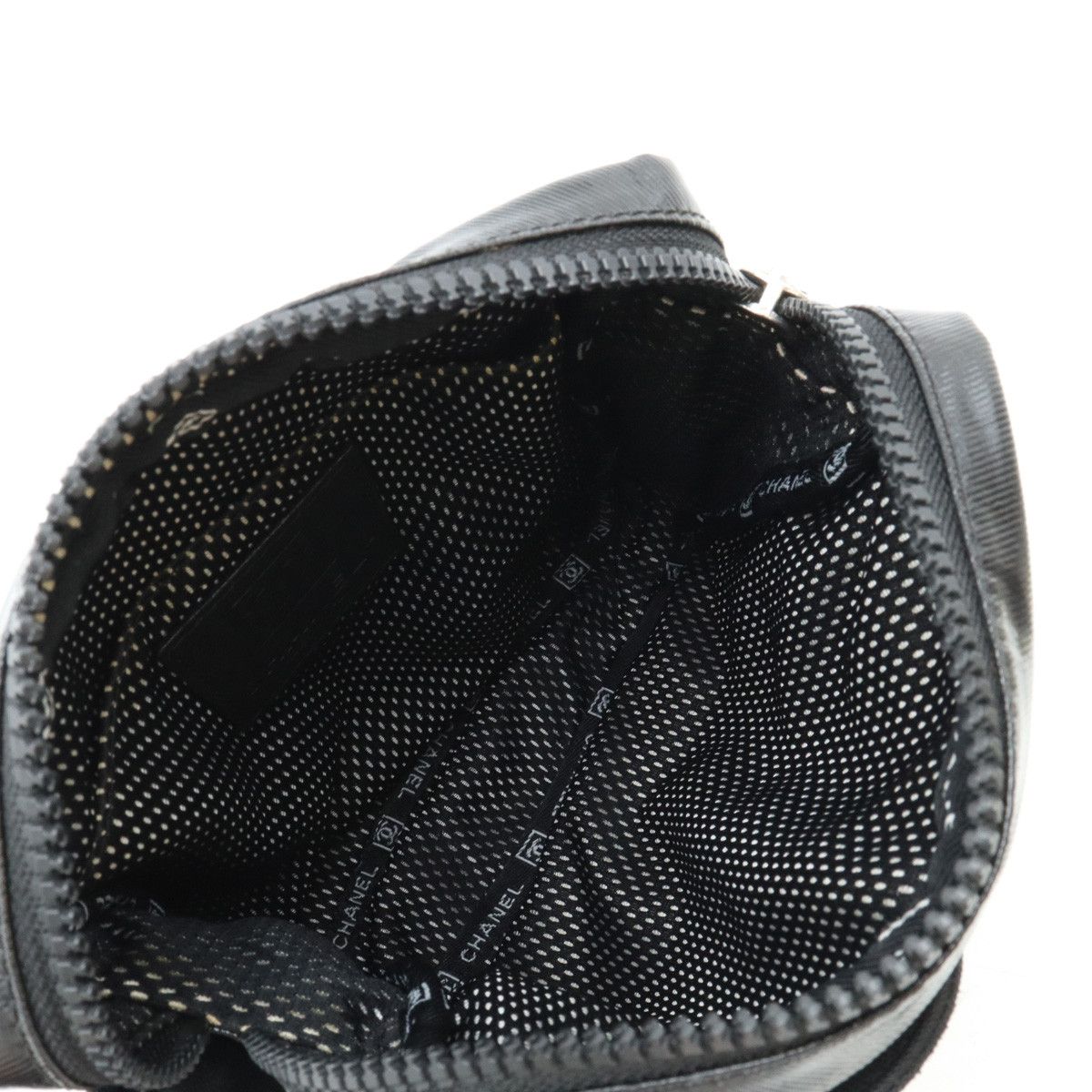 Chanel Chanel Chanel Coated Canvas Sports Line Shoulder Bag A26568 Canvas Crossbody Bag A26568 in Very Good Condition Size ONE SIZE - 5 Thumbnail