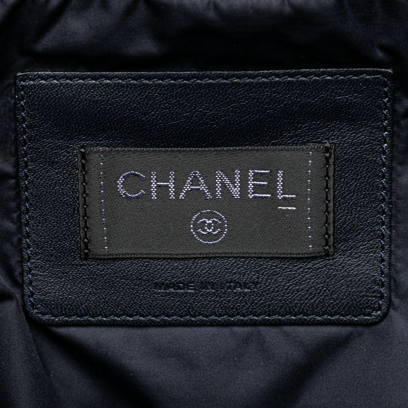 Chanel Chanel Chanel Nylon Wool Coco Neige Embossed Logo Handbag Canvas Handbag in Very Good Condition Size ONE SIZE - 7 Thumbnail