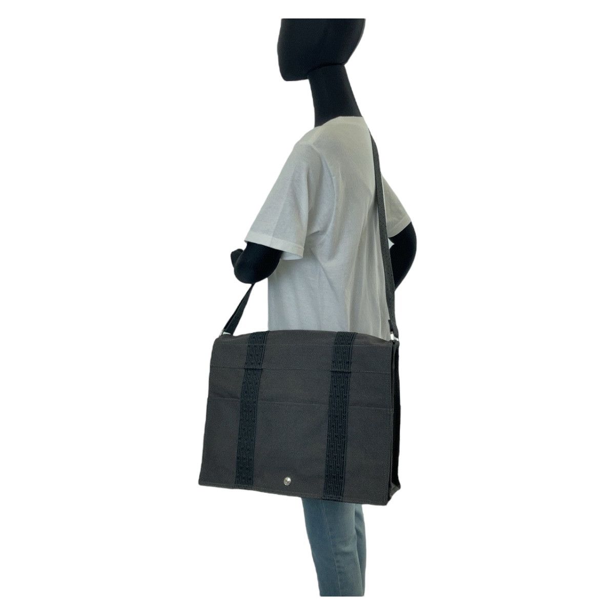 Hermes Hermes Hermes Canvas Herline Bass MM Messenger Bag Canvas Crossbody Bag 408467 in Great Condition Size ONE SIZE - 7 Thumbnail