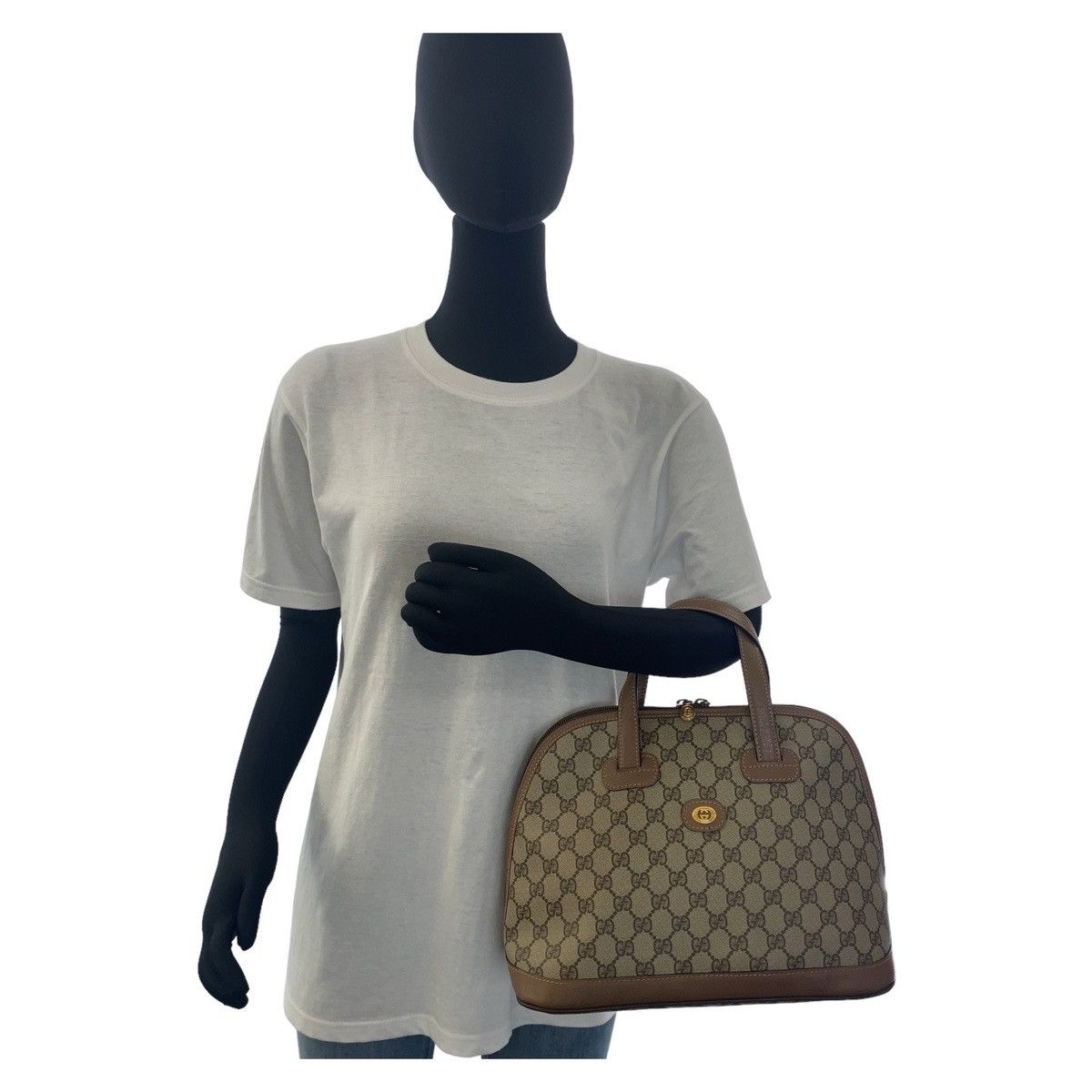Gucci Gucci Interlocking GG Supreme Canvas Leather Handbag Canvas Handbag 7009 97 000 in Good Condition