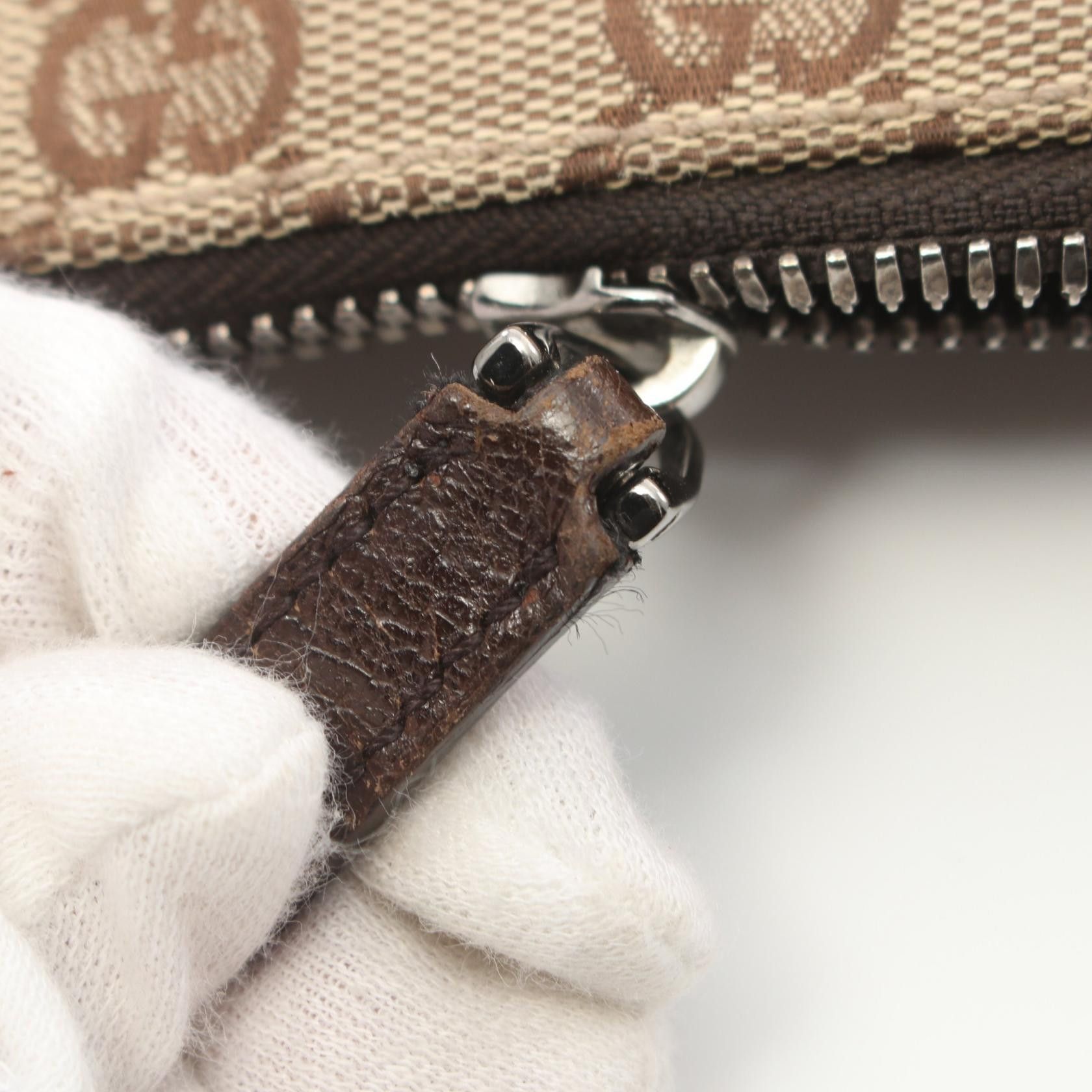 Gucci Gucci GG Canvas Crossbody Bag Canvas Crossbody Bag 110054 in Very Good Condition Size ONE SIZE - 5 Thumbnail