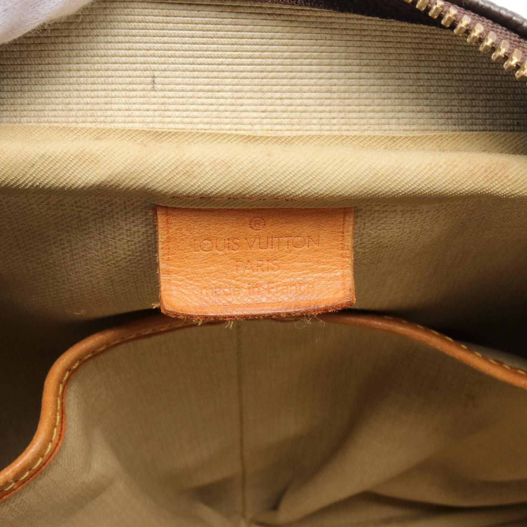 Louis Vuitton Louis Vuitton Deauville Canvas Handbag M47270 in Very Good Condition Size ONE SIZE - 4 Thumbnail