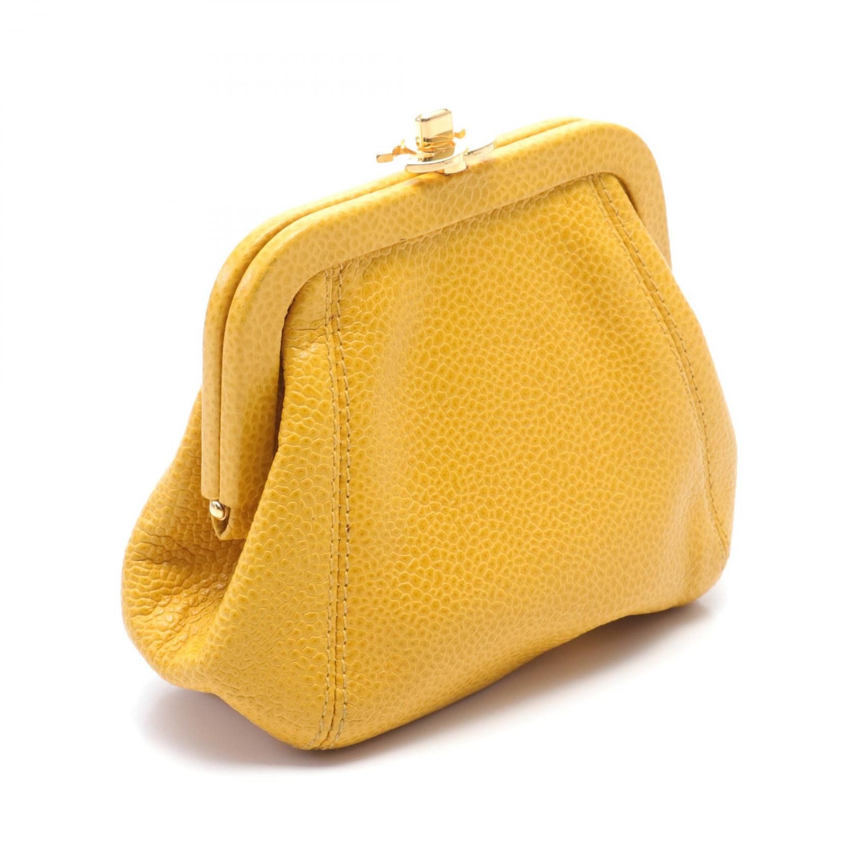 Chanel Chanel Caviar Clasp Coin Purse Leather Coin Case in Very Good Condition Size ONE SIZE - 2 Thumbnail