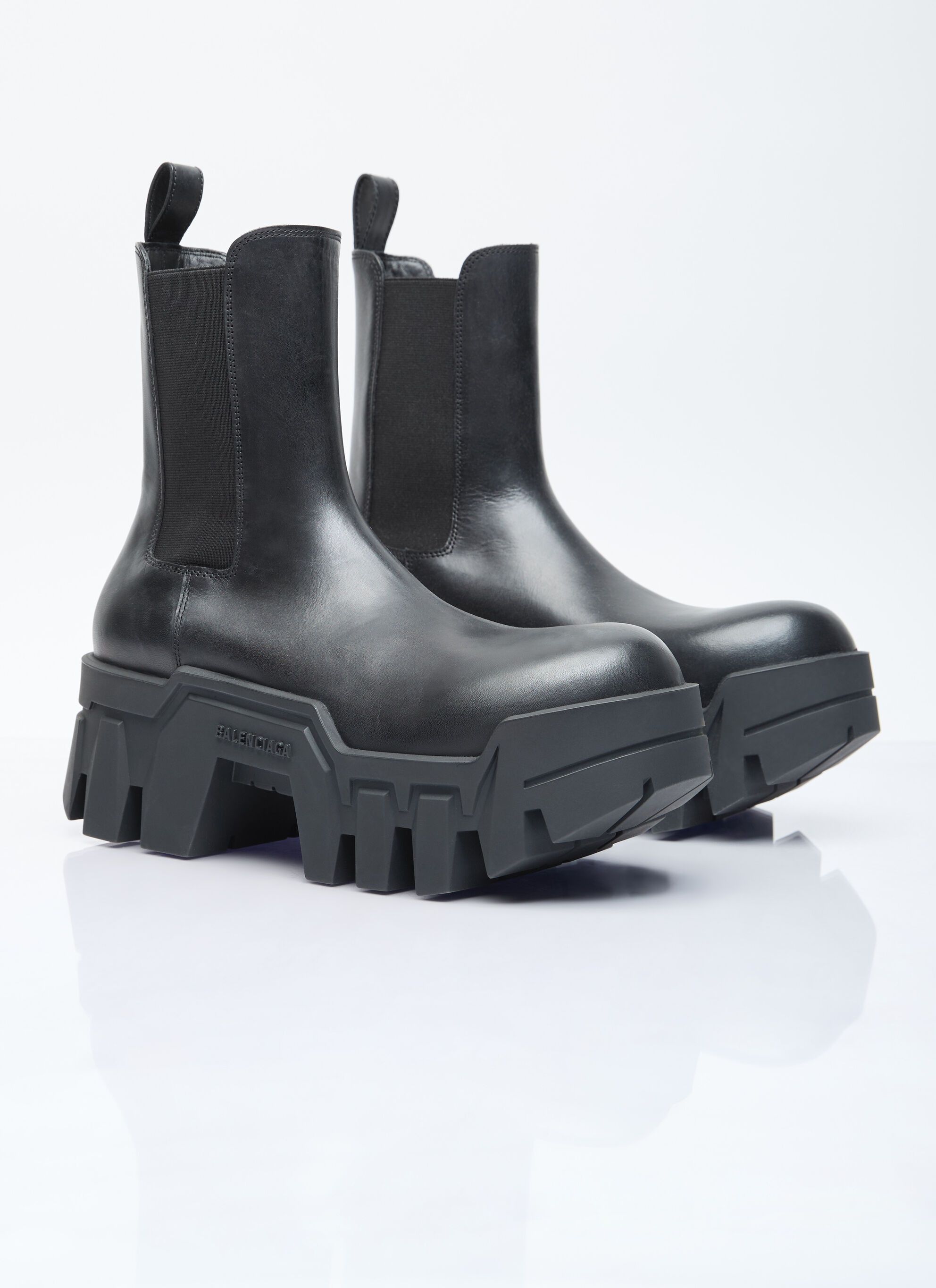 Balenciaga Bulldozer Chelsea Boots Size US 10 / IT 40 - 2 Thumbnail
