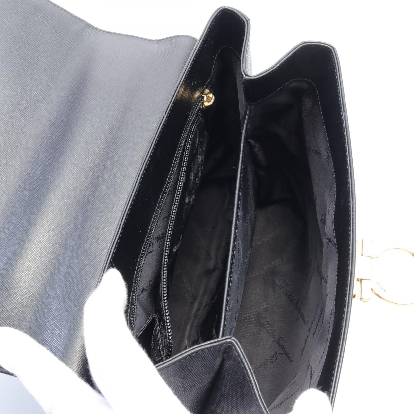 Salvatore Ferragamo Salvatore Ferragamo Gancini Top Handle Bag Leather Handbag 21 0290 in Very Good Condition Size ONE SIZE - 3 Thumbnail