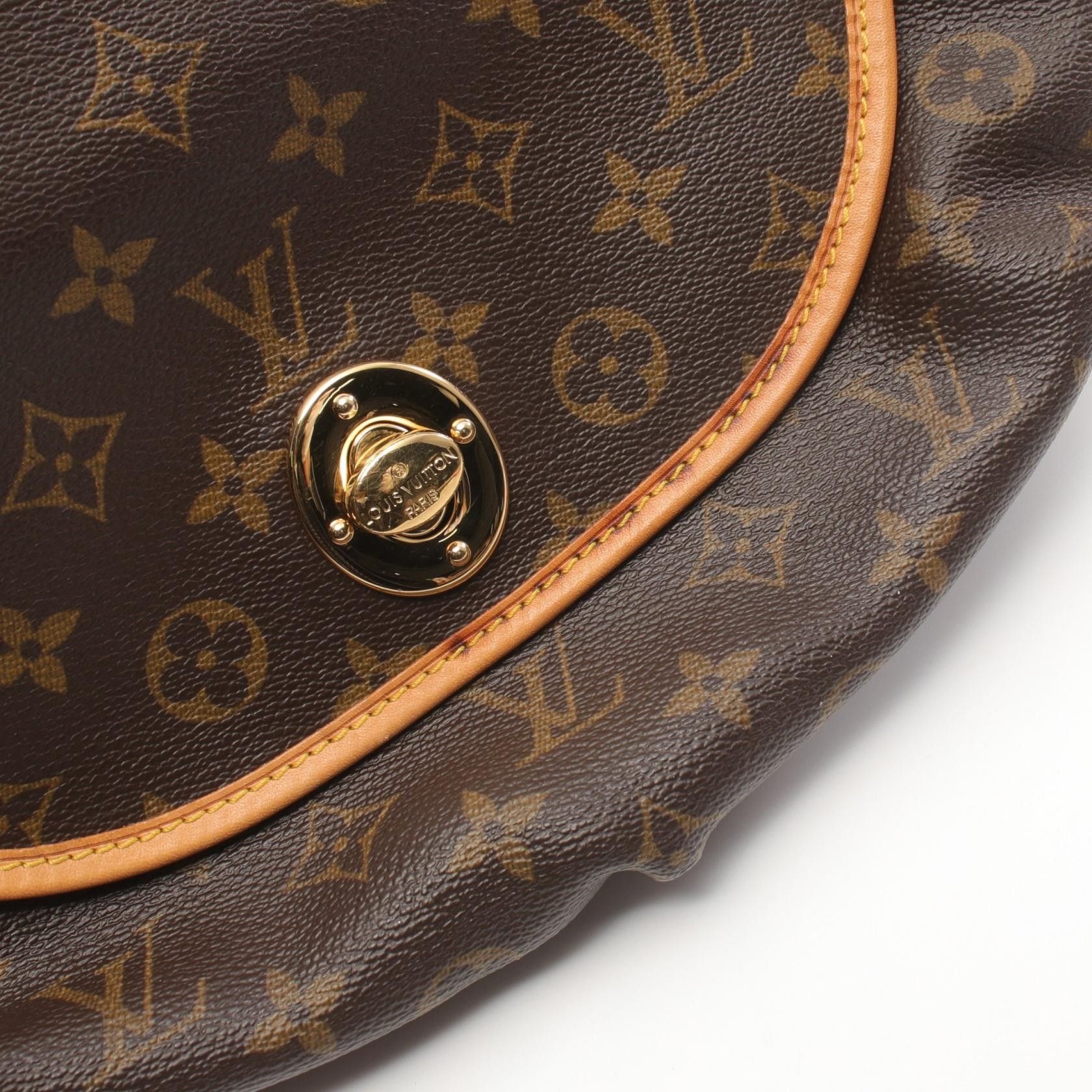 Louis Vuitton Louis Vuitton Monogram Tulum PM Canvas Shoulder Bag M40076 in Great Condition Size ONE SIZE - 9 Thumbnail