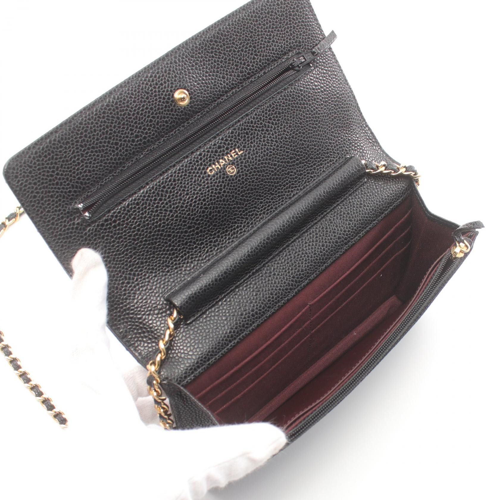 Chanel Chanel CC Matelasse Wallet on Chain Leather Shoulder Bag AP0250 in Great Condition Size ONE SIZE - 3 Thumbnail