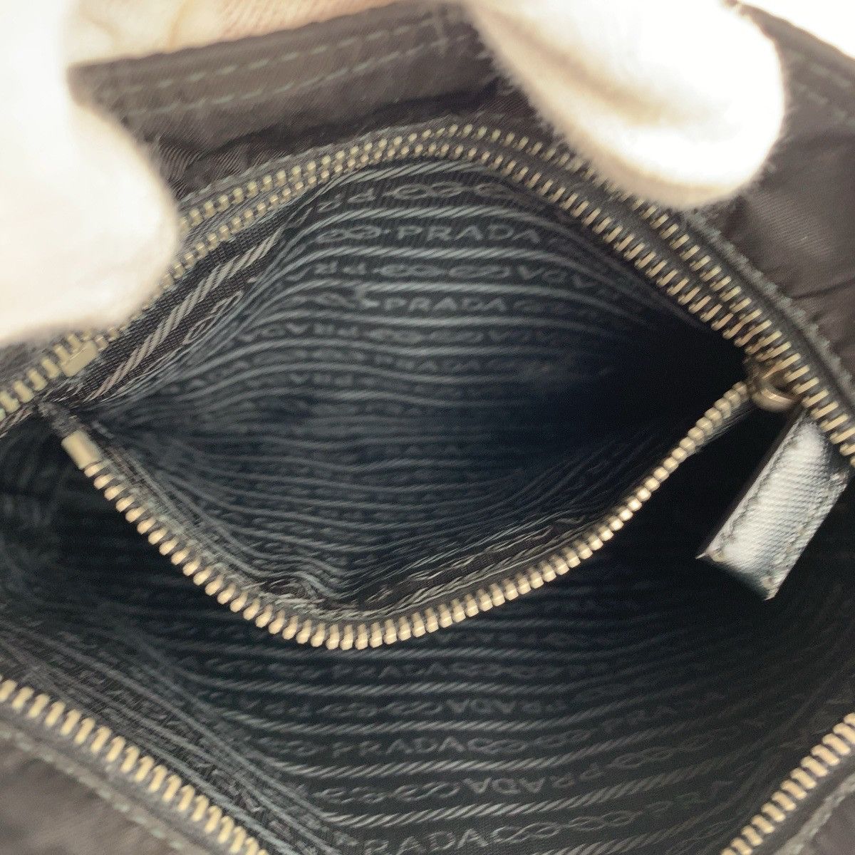 Prada Prada Prada Nylon/Leather/Python Tessuto Triangle Logo Crossbody Bag Canvas Crossbody Bag in Very Good Condition Size ONE SIZE - 9 Thumbnail
