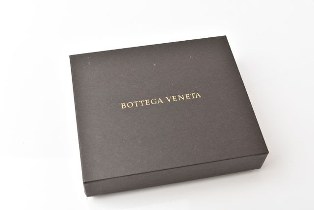 Bottega Veneta Bottega Veneta Bottega Veneta Leather Card Case/Coin Case Navy Leather Card Case 2409a02-bv in Pristine Condition Size ONE SIZE - 8 Thumbnail