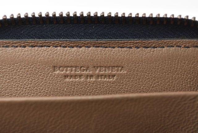 Bottega Veneta Bottega Veneta Bottega Veneta Leather Card Case/Coin Case Navy Leather Card Case 2409a02-bv in Pristine Condition Size ONE SIZE - 7 Thumbnail