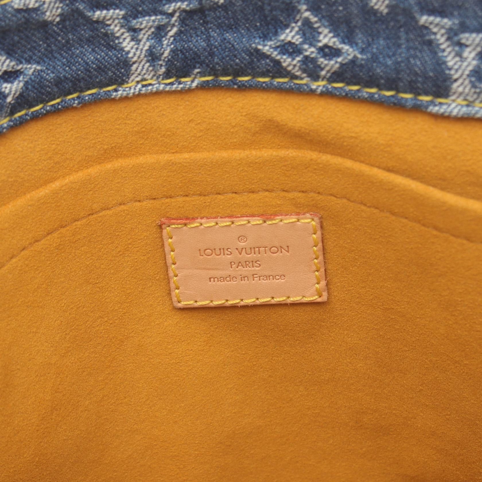 Louis Vuitton Louis Vuitton Monogram Denim Sac Plat Bag Denim Tote Bag M95018 in Great Condition Size ONE SIZE - 4 Thumbnail