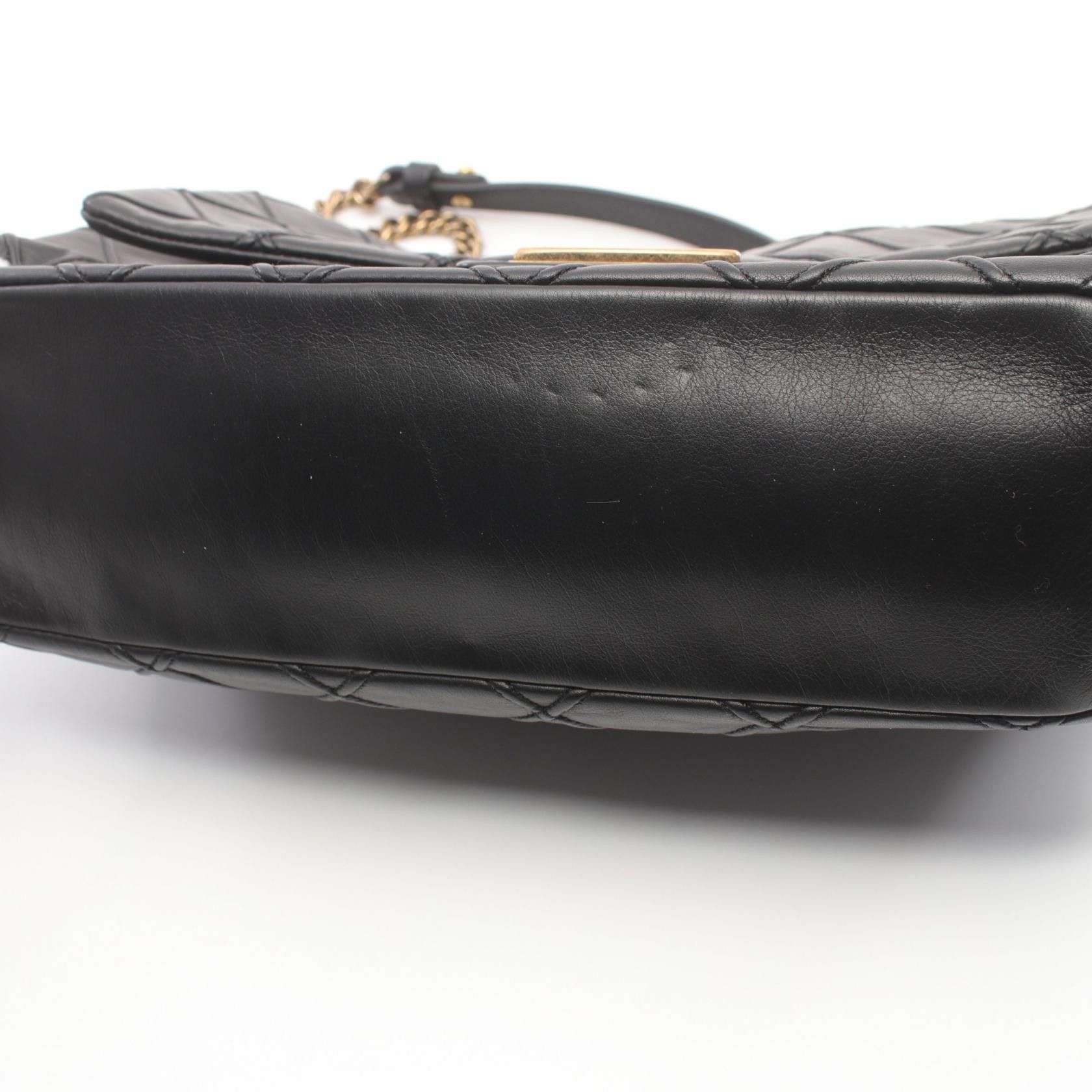 Chanel Chanel Matelasse 2.55 Shoulder Bag Leather Shoulder Bag A37587 in Very Good Condition Size ONE SIZE - 9 Thumbnail