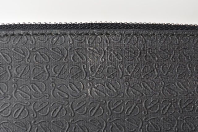 Loewe Loewe Loewe Coated Canvas Shoulder/Messenger Bag Black Canvas Crossbody Bag 2409a08-lo in Great Condition Size ONE SIZE - 6 Thumbnail