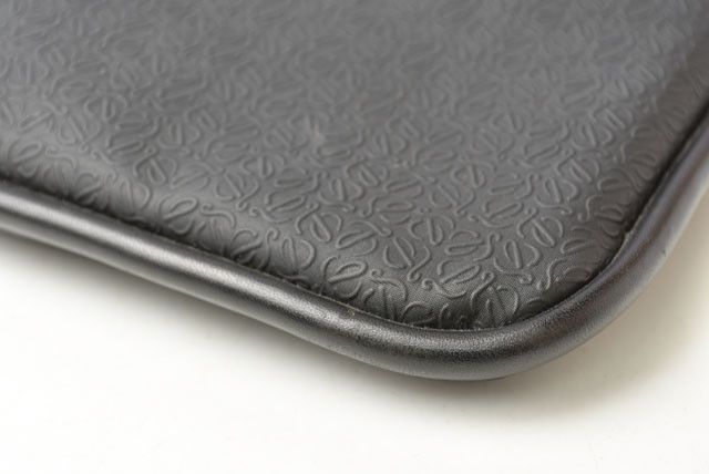 Loewe Loewe Loewe Coated Canvas Shoulder/Messenger Bag Black Canvas Crossbody Bag 2409a08-lo in Great Condition Size ONE SIZE - 9 Thumbnail