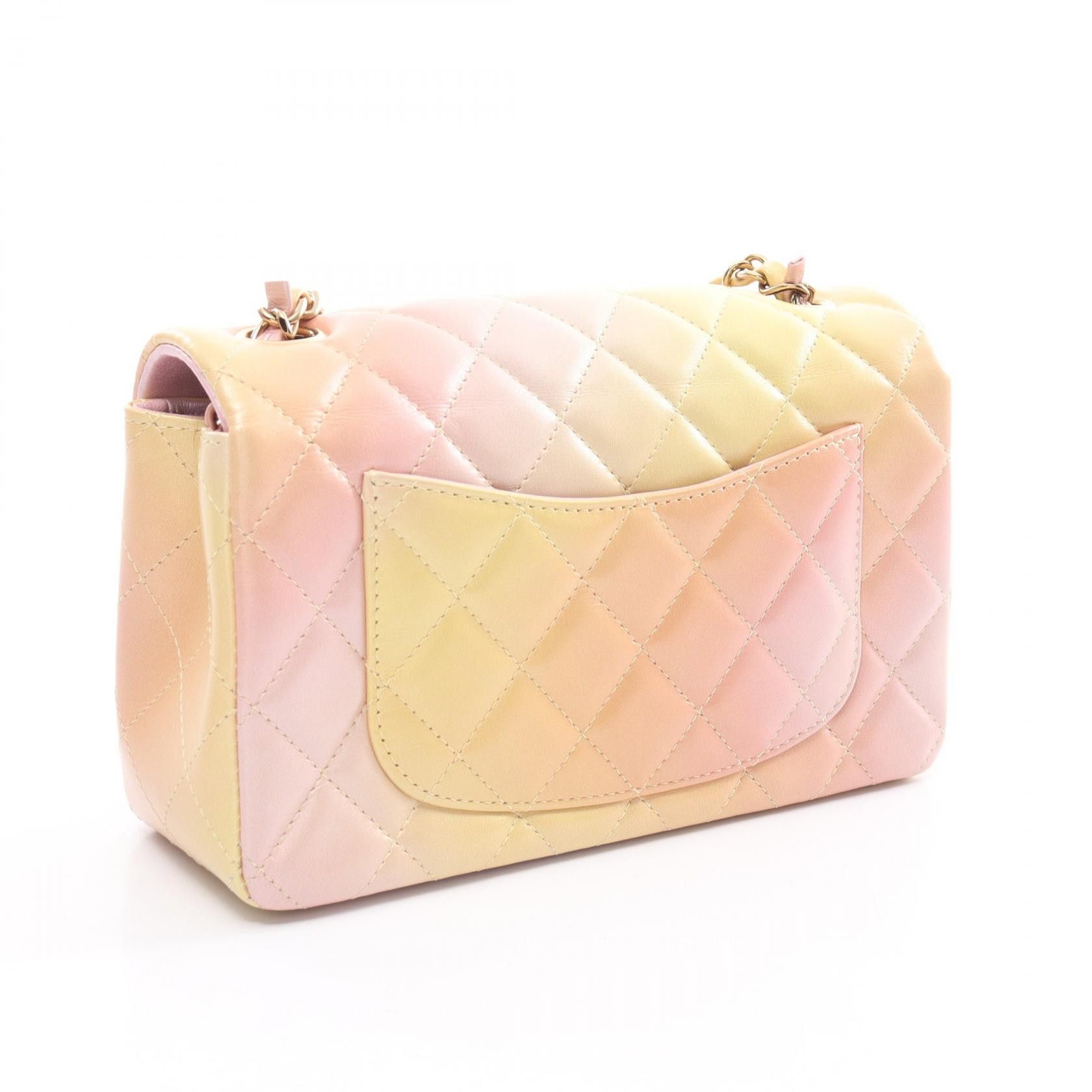Chanel Chanel Classic Mini Single Flap Bag Leather Shoulder Bag A69900 in Great Condition Size ONE SIZE - 2 Thumbnail