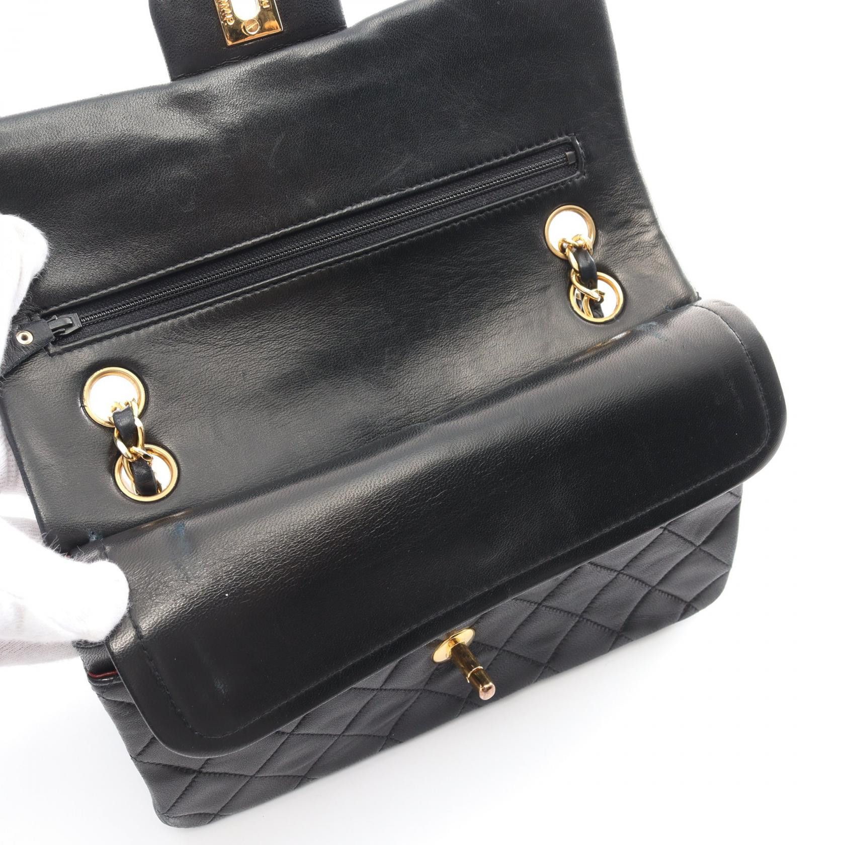 Chanel Chanel Small Classic Double Flap Bag Leather Shoulder Bag A01113 in Very Good Condition Size ONE SIZE - 6 Thumbnail