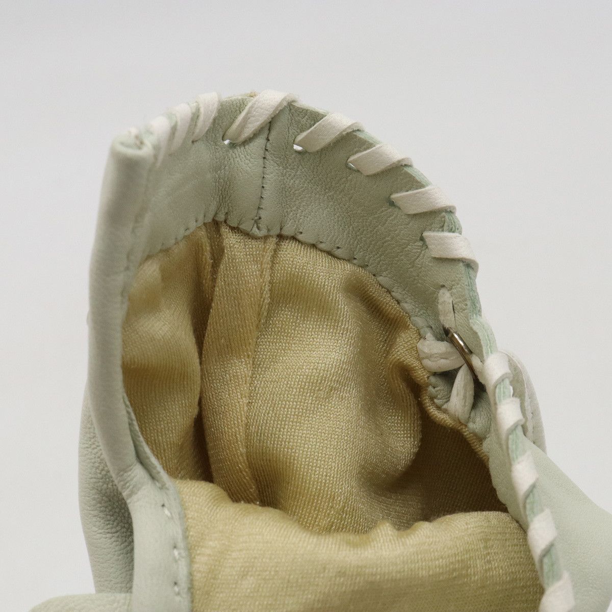 Hermes Hermes Hermes Leather Gloves 7 1/2 Off-White Leather Gloves in Pristine Condition Size ONE SIZE - 4 Thumbnail