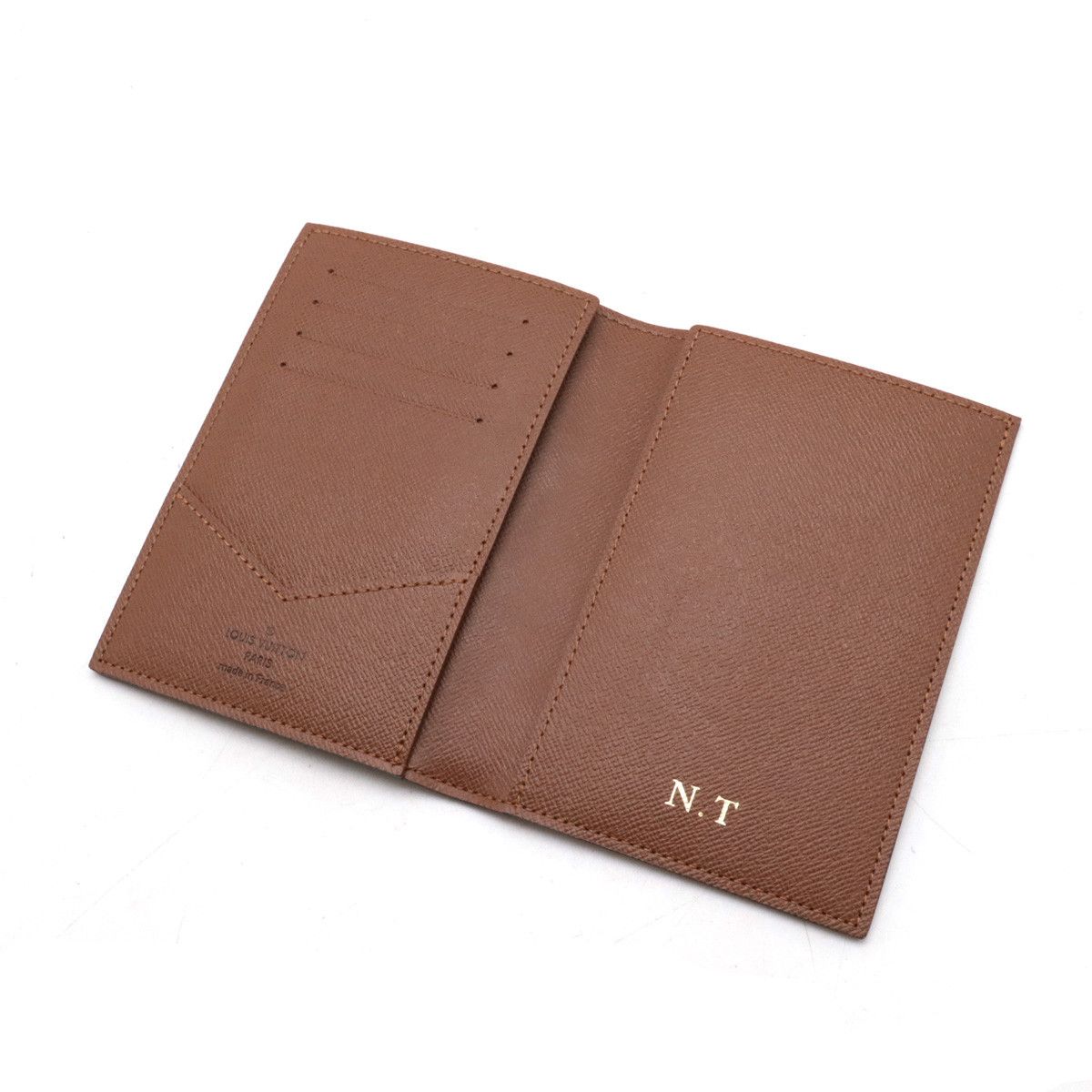 Louis Vuitton Louis Vuitton Louis Vuitton Monogram Passport Cover M64502 Canvas Other M64502 in Pristine Condition Size ONE SIZE - 4 Thumbnail