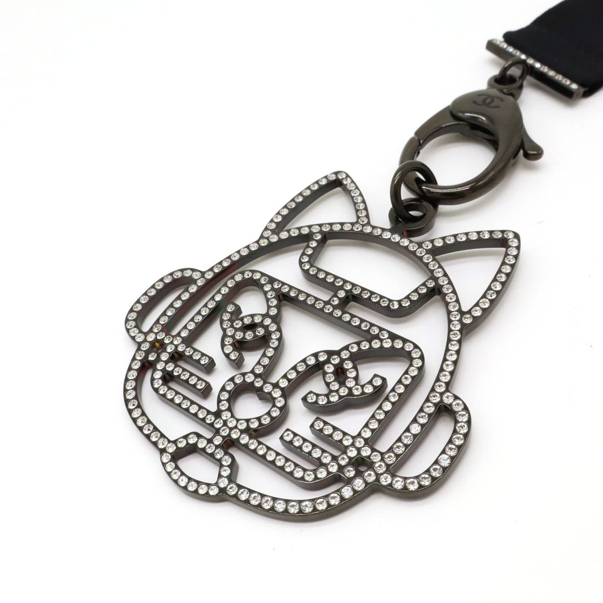 Chanel Chanel Chanel Robot Cat Metal Rhinestone Neck Strap Metal Other in Great Condition Size ONE SIZE - 2 Thumbnail