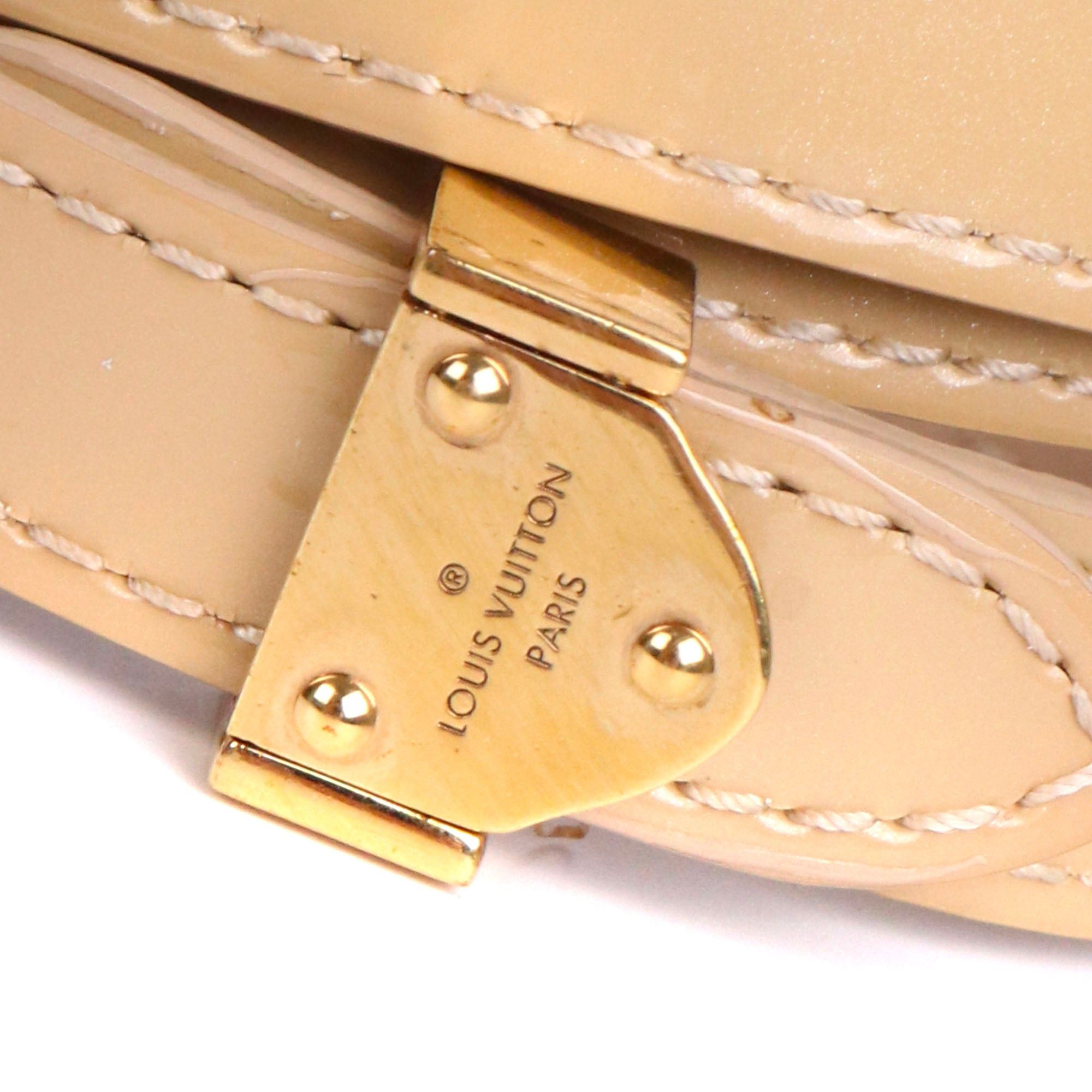 Louis Vuitton LOUIS VUITTON - Louis Vuitton triple tour bracelet in beige leather (T17) Size ONE SIZE - 3 Thumbnail