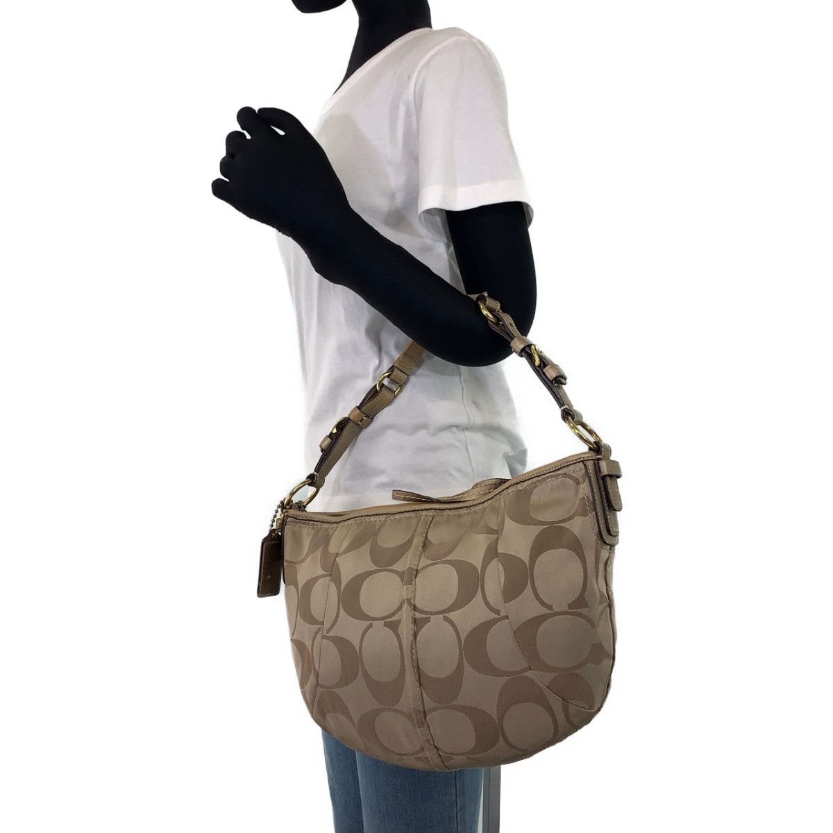 Coach Coach Coach Signature Canvas/Leather Shoulder Bag 12675 Canvas Crossbody Bag 12675 in Good Condition Size ONE SIZE - 5 Thumbnail