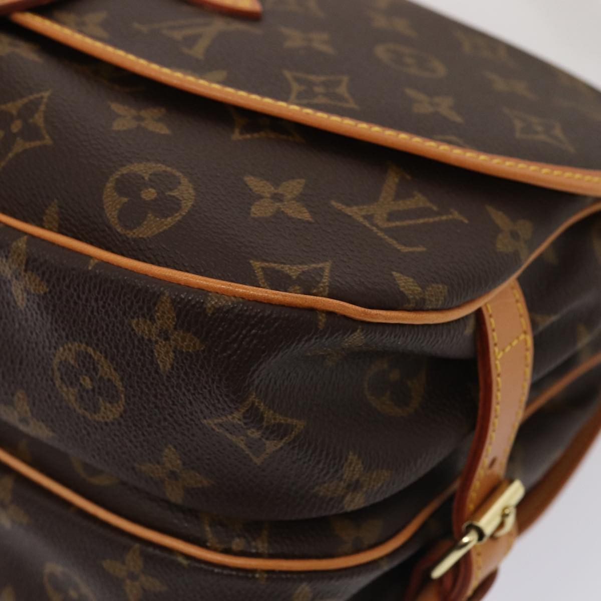 Louis Vuitton Saumur Brown Canvas Shoulder Bag (Pre-Owned) Size ONE SIZE - 14 Thumbnail