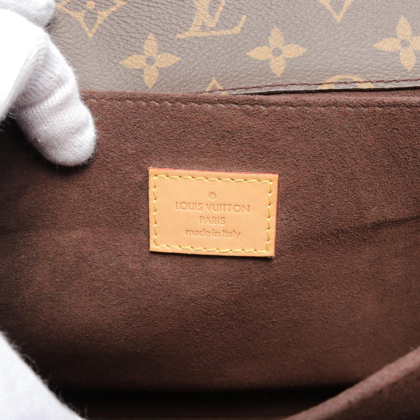 Louis Vuitton Louis Vuitton Pochette Métis Canvas Handbag M44875 in Very Good Condition Size ONE SIZE - 4 Thumbnail