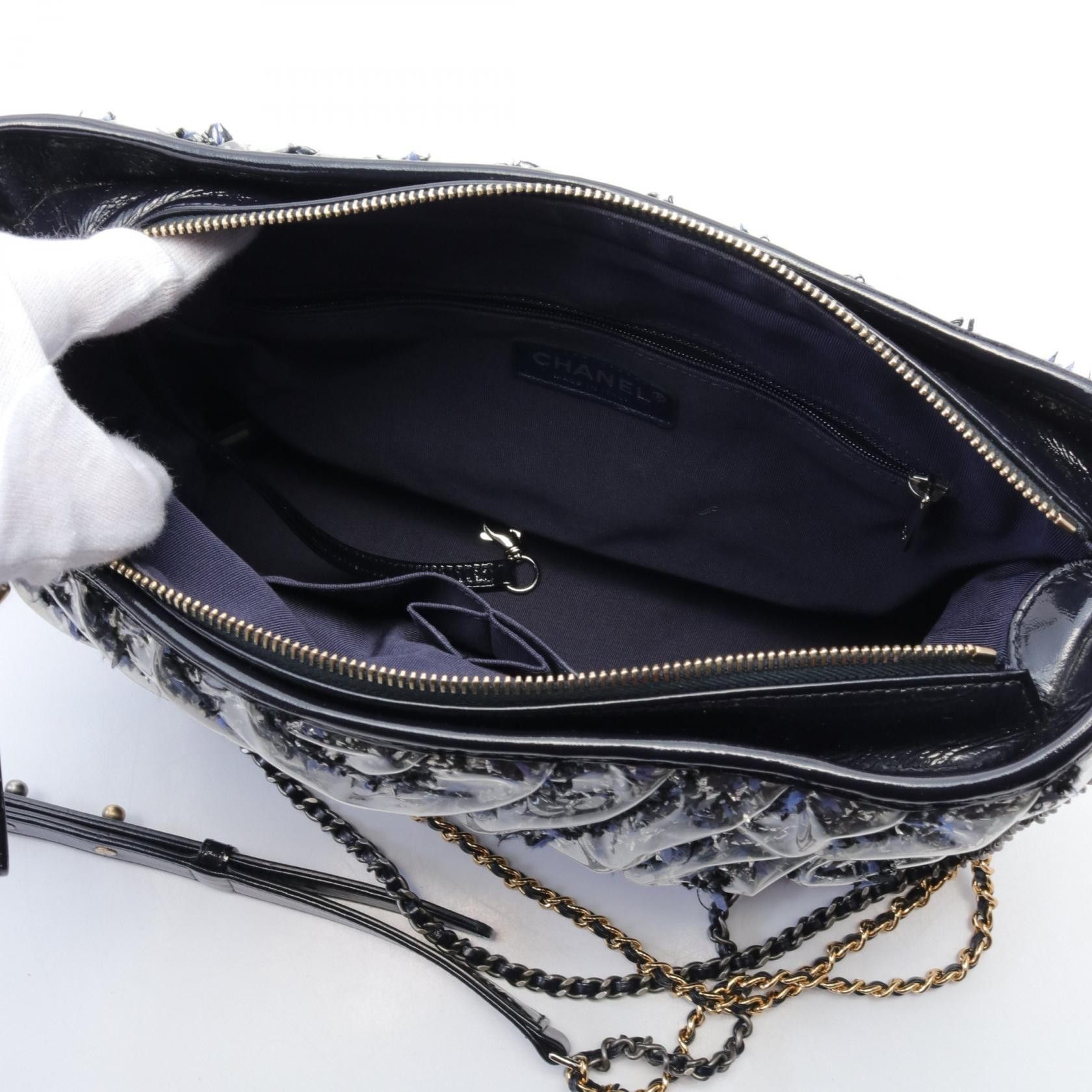 Chanel Chanel Leather & Tweed Gabrielle Hobo Bag Leather Shoulder Bag A93824 in Very Good Condition Size ONE SIZE - 3 Thumbnail