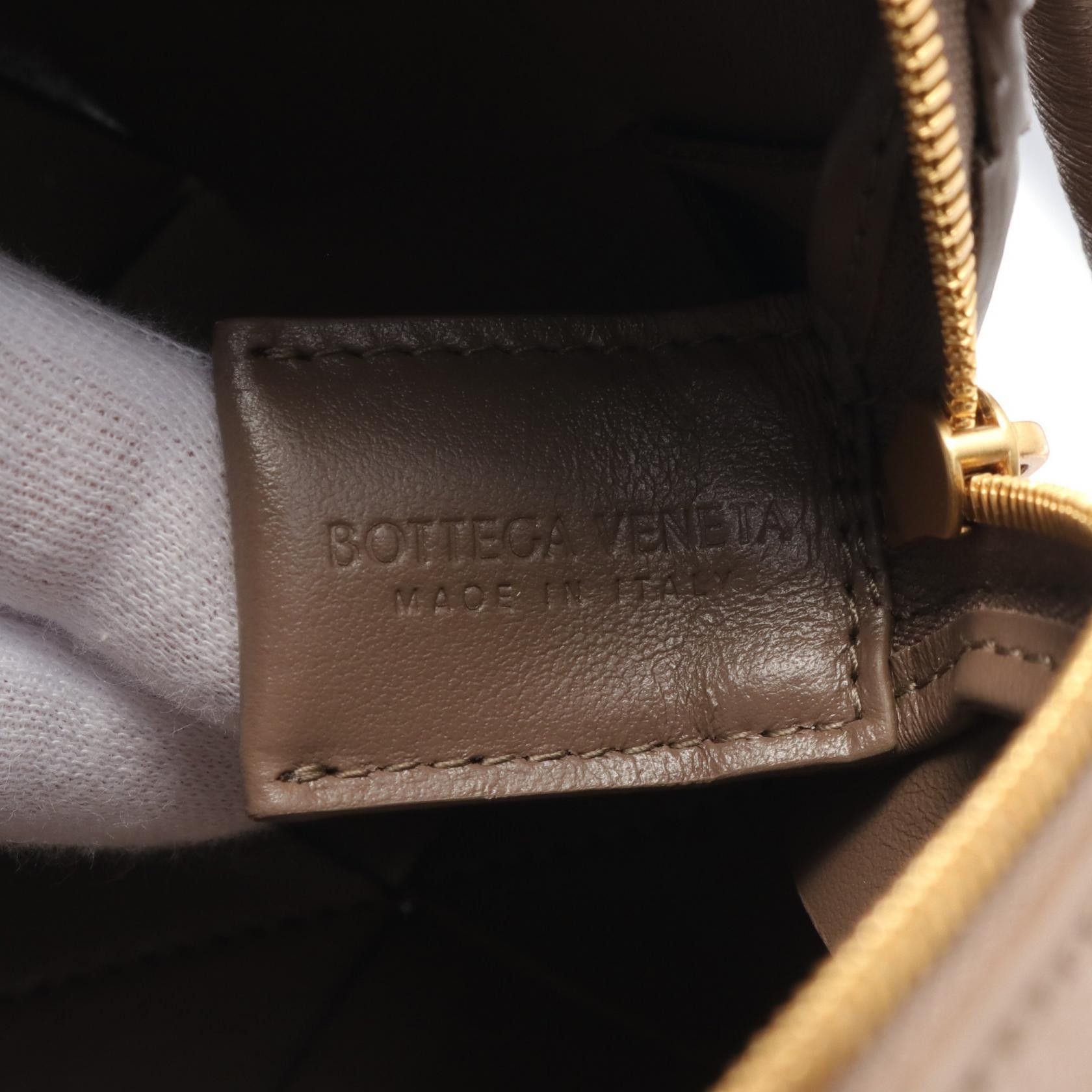 Bottega Veneta Bottega Veneta Leather Cassette Shoulder Bag Leather Shoulder Bag 701915 in Great Condition Size ONE SIZE - 4 Thumbnail