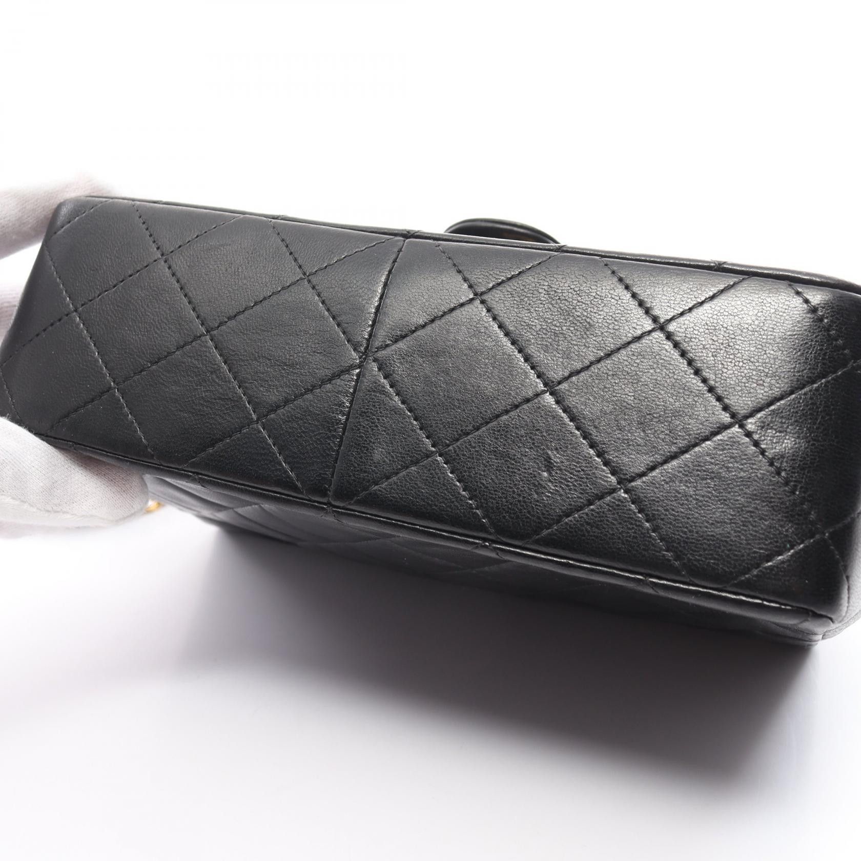 Chanel Chanel Mini Classic Single Flap Bag Leather Shoulder Bag 2249965 in Very Good Condition Size ONE SIZE - 9 Thumbnail