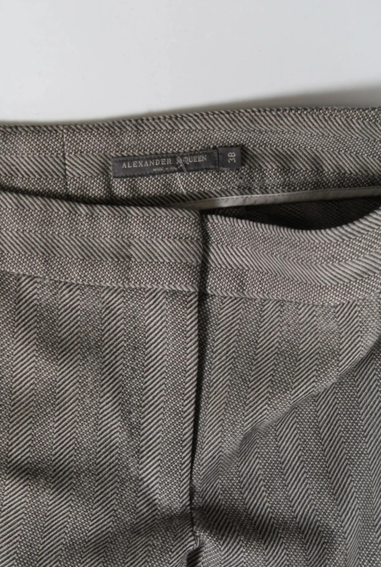 Alexander McQueen Alexander McQueen Pants Size 25" / US 0 / IT 36 - 2 Thumbnail